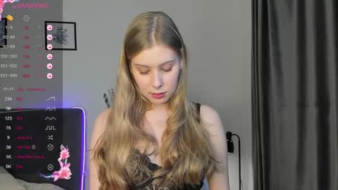 elliedi online show from 10-14-25, 08:20