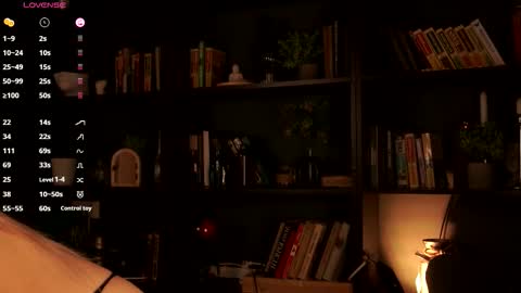 elliefrost online show from 10-20-25, 01:00