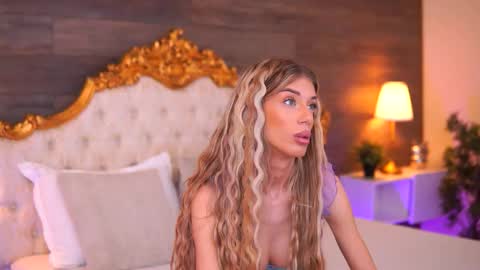 Ellie online show from 11-03-25, 09:54