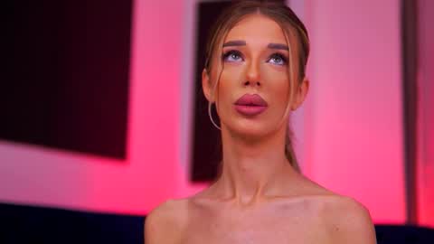 Ellie online show from 12-19-25, 04:30