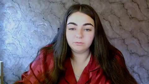 Ellie online show from 10-12-25, 05:06