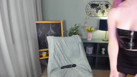 elliup online show from 03-25-26, 04:13