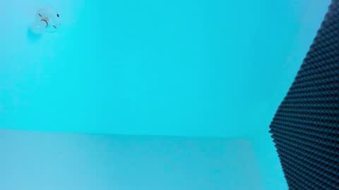 Snapshot of ellope chatting on 11-18-25, 09:52 Ellope online show from 11-18-25, 09:52