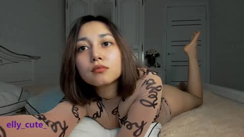 Elly Cute  online show from 01-25-25, 01:32