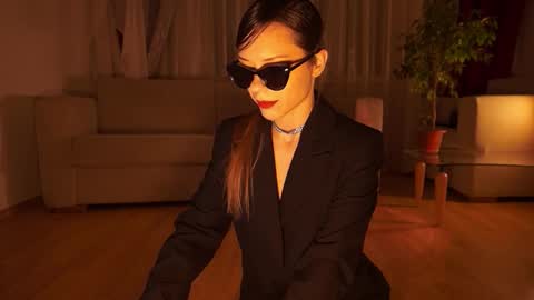 Art Place online show from 11-21-25, 06:06