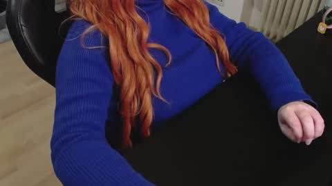 Elly online show from 11-20-25, 09:47