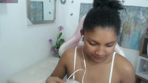 Elly online show from 02-24-25, 12:20