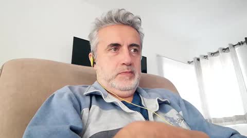 fer online show from 01-18-25, 02:02