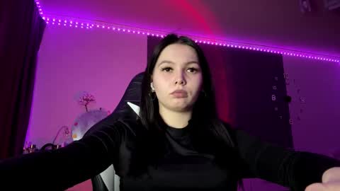 Snapshot of elmermelendes chatting on 02-19-26, 01:18 Tiny online show from 02-19-26, 01:18