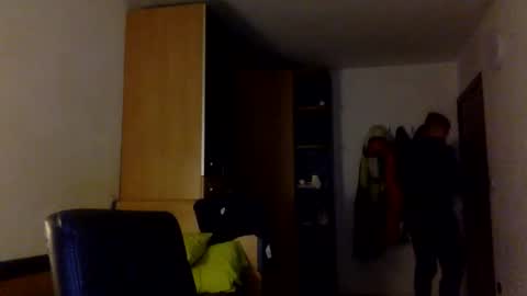 Namelezz elnamelez online show from 10-04-25, 08:07