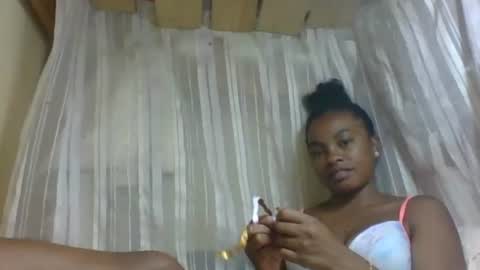 elodie93 online show from 11-27-25, 09:00