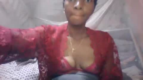 elodynarcisse online show from 12-01-25, 03:33