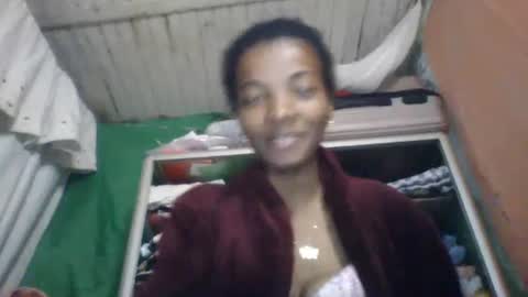 elodynarcisse online show from 12-16-25, 04:01