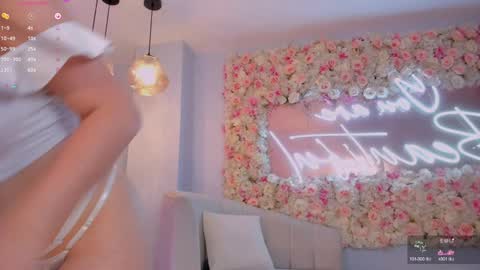 ELOISA OLIVERO online show from 02-02-25, 03:07