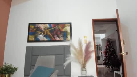 EloiseQuinn online show from 01-10-26, 12:29