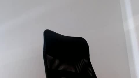 Snapshot of elosocazador chatting on 02-18-26, 04:14 elosocazador online show from 02-18-26, 04:14