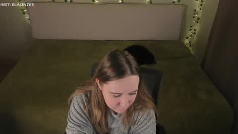 Ela give me a thumbs up if you like it  and this is important for the development of the account online show from 02-05-26, 07:18