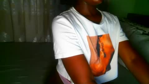 Elphaba online show from 02-20-25, 01:46