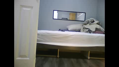 Elpouro online show from 11-09-25, 05:17