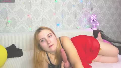 Elsa  online show from 03-01-25, 08:23