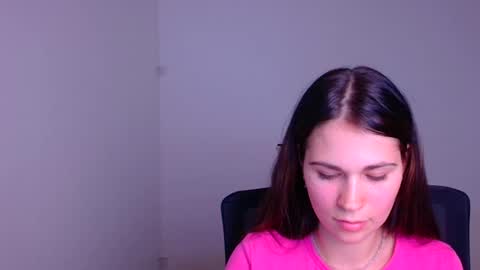 Elsa online show from 01-04-25, 01:31
