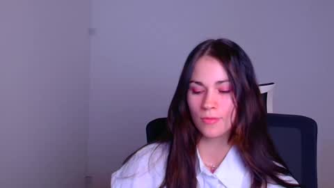 Elsa online show from 01-22-25, 07:34