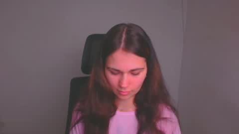Elsa online show from 02-10-25, 07:49