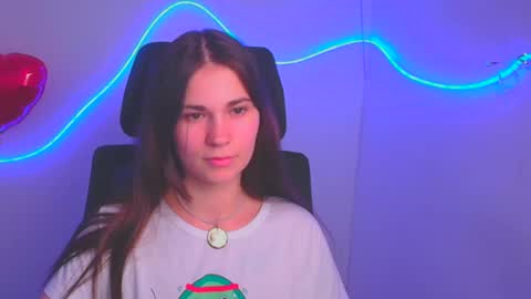 Elsa online show from 02-23-25, 11:14