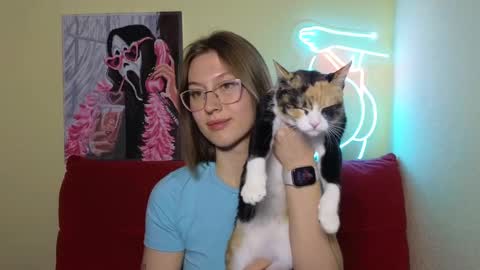 Snapshot of elsaangel chatting on 02-17-25, 08:04 elsaangel online show from 02-17-25, 08:04