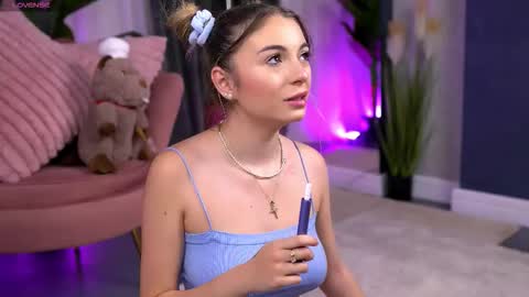 Adina online show from 10-18-25, 08:42