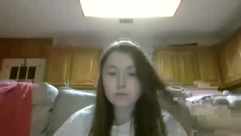 Elsie Rain online show from 12-14-25, 10:20