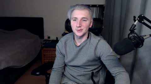 Snapshot of elvin_vaenight chatting on 11-05-25, 11:16 Elvin Vaenight online show from 11-05-25, 11:16