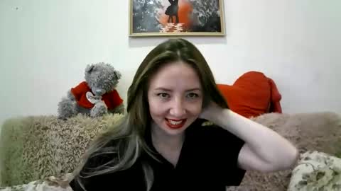 Snapshot of elvinasweet chatting on 10-15-25, 05:51 ElvinaSweet online show from 10-15-25, 05:51