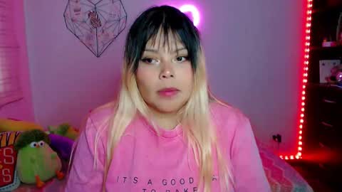 Snapshot of elymoon chatting on 02-23-26, 10:29 Ely online show from 02-23-26, 10:29