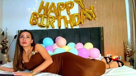 elys_dream online show from 11-17-25, 08:03