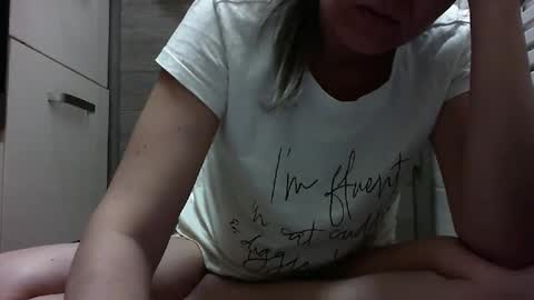 elyseblue online show from 01-09-25, 03:55