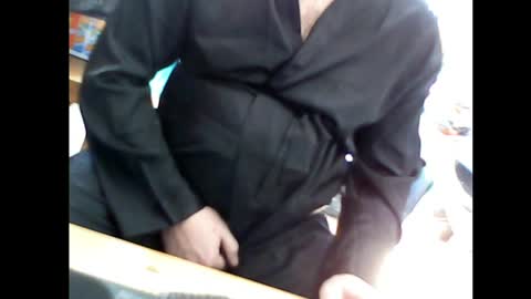 Snapshot of em_79 chatting on 04-07-26, 02:39 Em online show from 04-07-26, 02:39