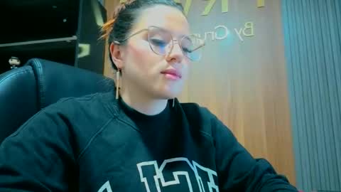 Snapshot of ema_04 chatting on 02-02-26, 03:11 Estefany Martinez Acua INSTAGRAM ema 04oficial online show from 02-02-26, 03:11