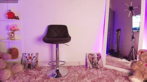 ema_parkerr online show from 02-22-26, 08:51