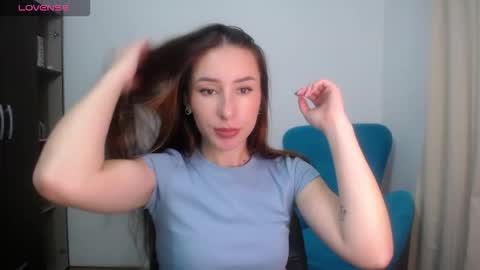 Snapshot of emaa_martins chatting on 11-26-25, 11:50 Emaa online show from 11-26-25, 11:50