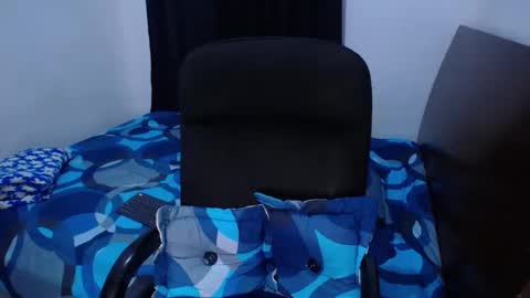 Ember and Wanda online show from 01-28-25, 09:50