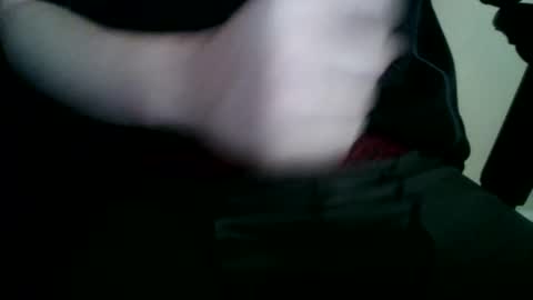 Snapshot of emberrush chatting on 10-24-25, 02:30 Ember online show from 10-24-25, 02:30