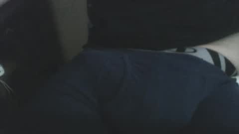 Snapshot of emberrush chatting on 12-02-25, 10:31 Ember online show from 12-02-25, 10:31