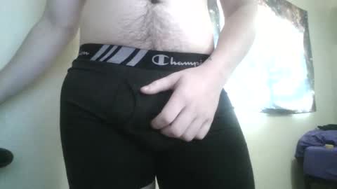 Snapshot of emberrush chatting on 12-16-25, 06:35 Ember online show from 12-16-25, 06:35