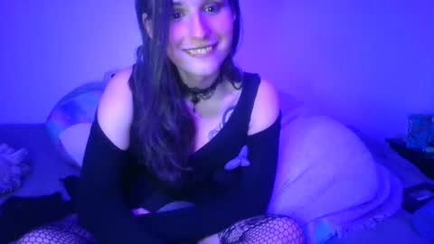 Ellie online show from 02-17-25, 01:53