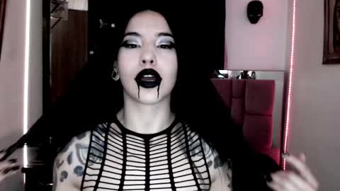 Emerald Black online show from 12-24-24, 09:17