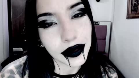 Emerald Black online show from 01-30-25, 12:16