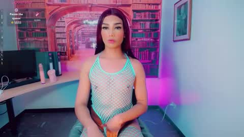 Emeli online show from 11-17-25, 11:05