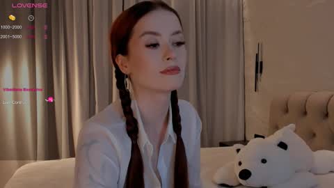 Emeli online show from 11-16-25, 06:08