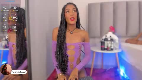 Emely online show from 10-29-25, 11:34